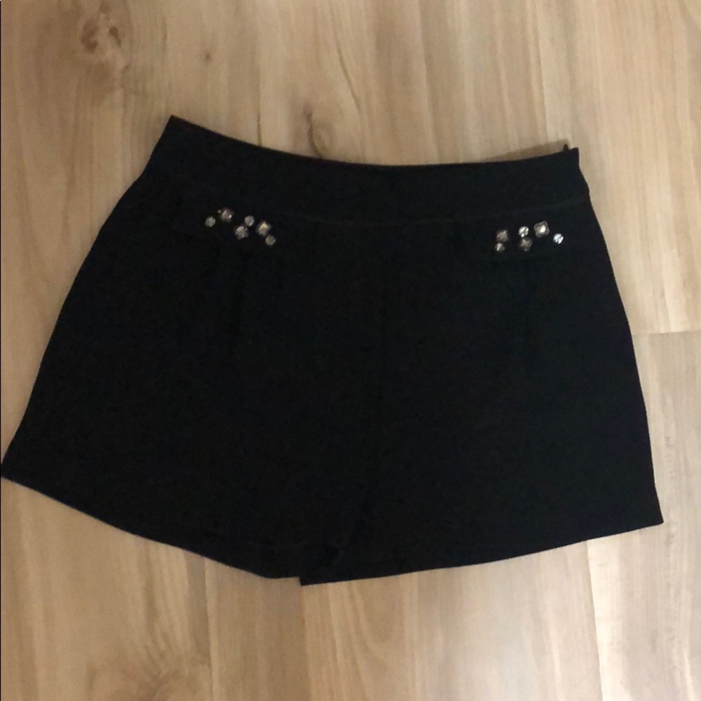 Black gemstone shorts